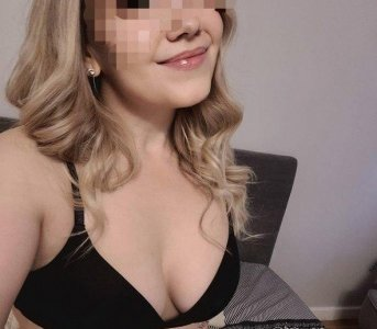 Я из Москвы, а значит, встреча со мной будет еще более особенной. У меня есть уютное и комфортное место для встреч, где мы сможем наслаждаться друг другом. Мое тело создано для наслаждения и мои нежные прикосновения не оставят тебя равнодушным. Помимо страсти, я также предлагаю дружескую компанию и интеллектуальную беседу. Мои услуги абсолютно конфиденциальны и безопасны. Доверься мне и я превращу наше свидание в незабываемый опыт. Жду тебя, чтобы исполнить все твои желания... 💋💫 Елена